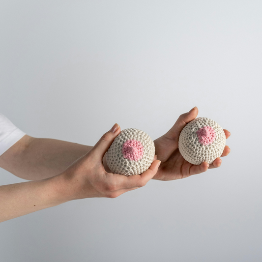 A Guide to Successful Antenatal Expressing: Tips for a Smooth Start